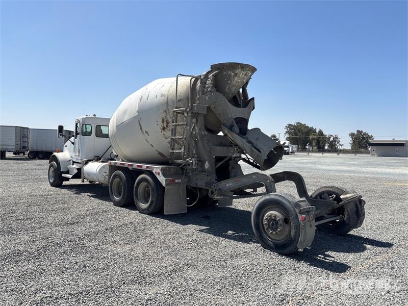Kenworth W900 8x4 Mixer Truck Cementbil