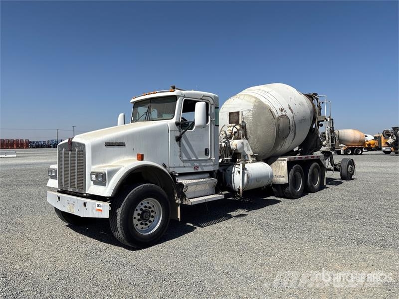 Kenworth W900 8x4 Mixer Truck Cementbil