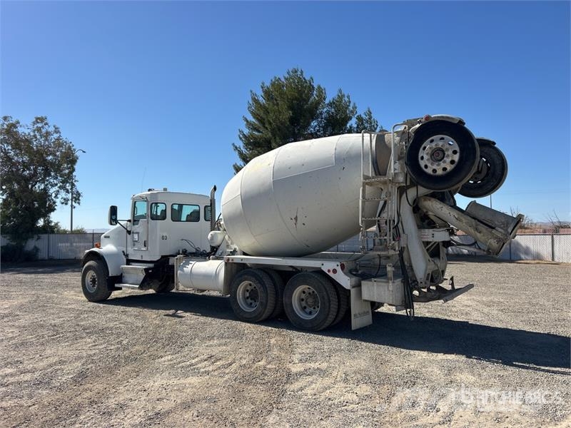 Kenworth W900 8x4 Mixer Truck Betonvedēji