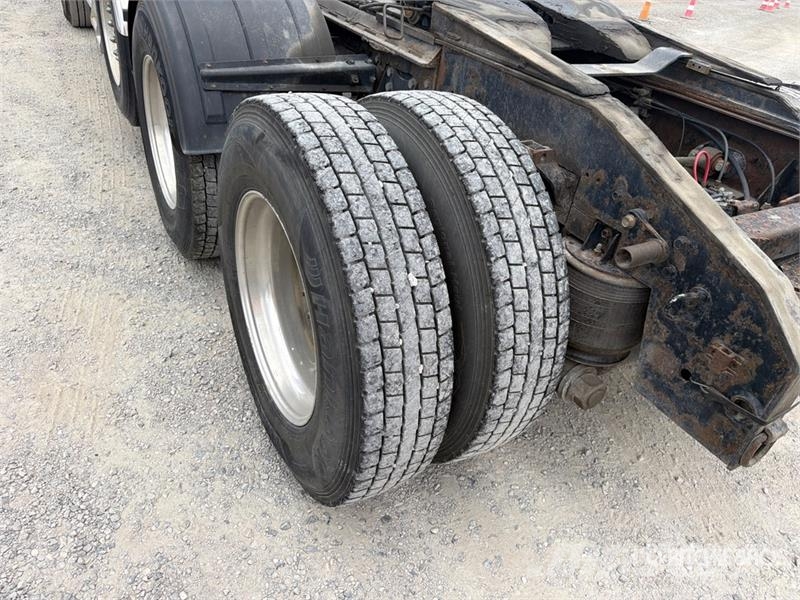 Kenworth W900B Влекачи