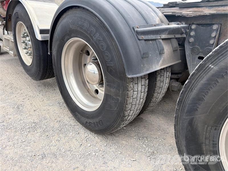 Kenworth W900B Влекачи