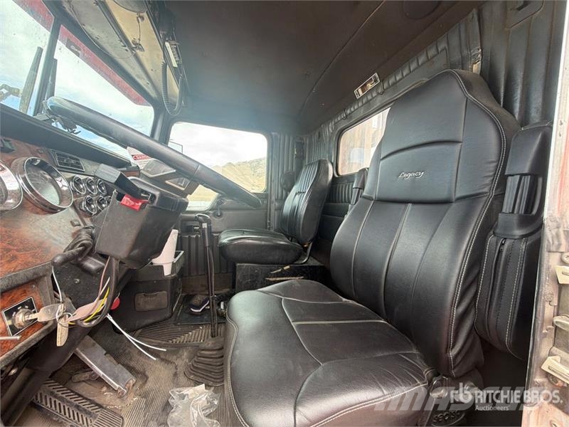 Kenworth W900B Влекачи