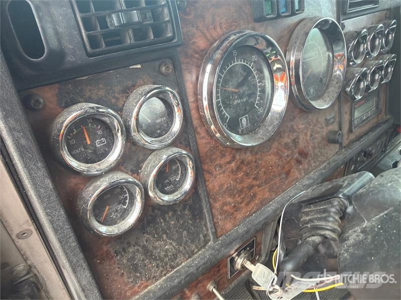 Kenworth W900B Влекачи