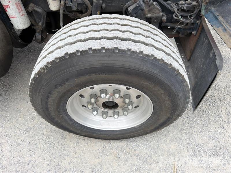 Kenworth W900B Влекачи