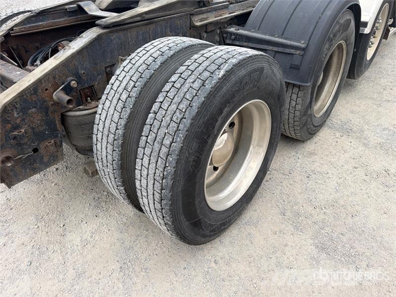 Kenworth W900B Влекачи