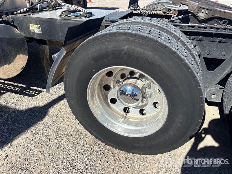 Kenworth W900L Tractor Units