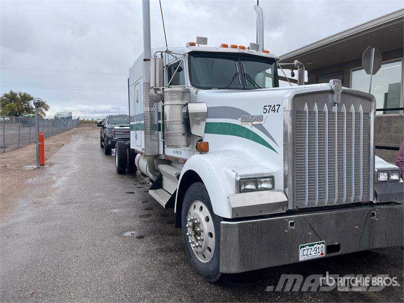 Kenworth W900L Vlačilci