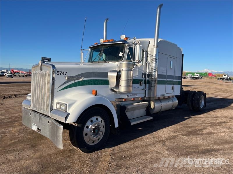 Kenworth W900L Vlačilci
