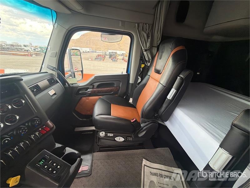 Kenworth W990 8x4 Tri/A Sleeper Truck Tractor Trekkers