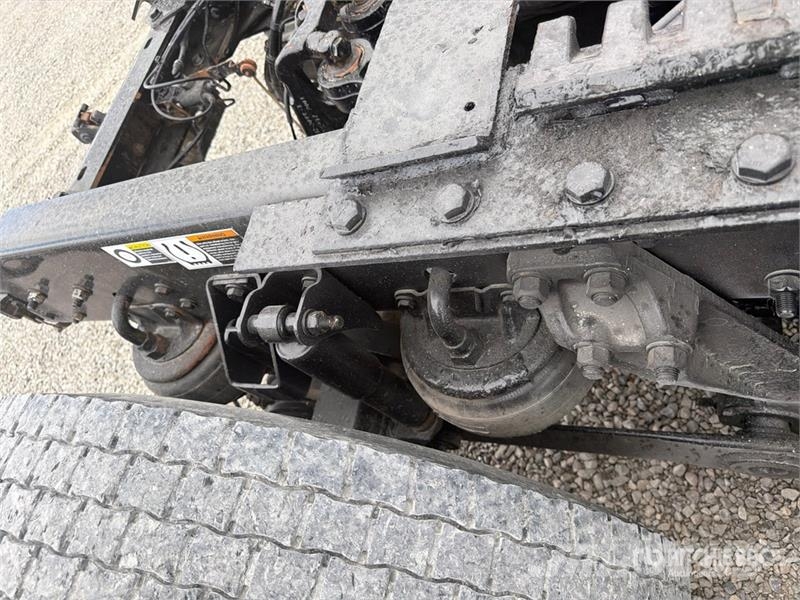 Kenworth W990 8x4 Tri/A Sleeper Truck Tractor Trekkers