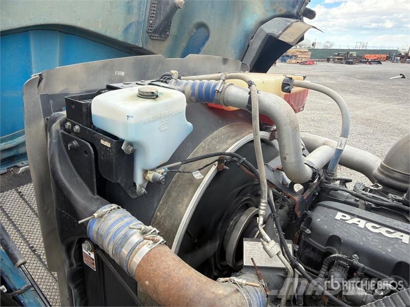 Kenworth W990 8x4 Tri/A Sleeper Truck Tractor Trekkers