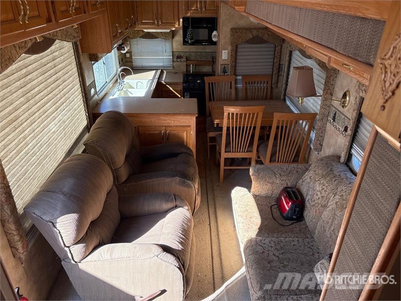 Keystone Everest T/A Travel Trailer 其他拖車
