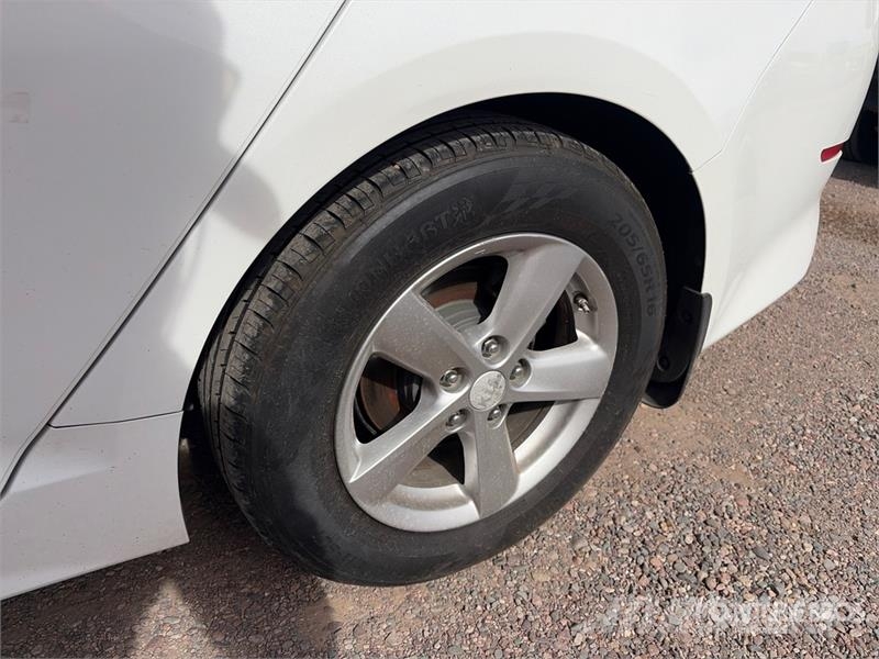 Kia Optima Samochody osobowe