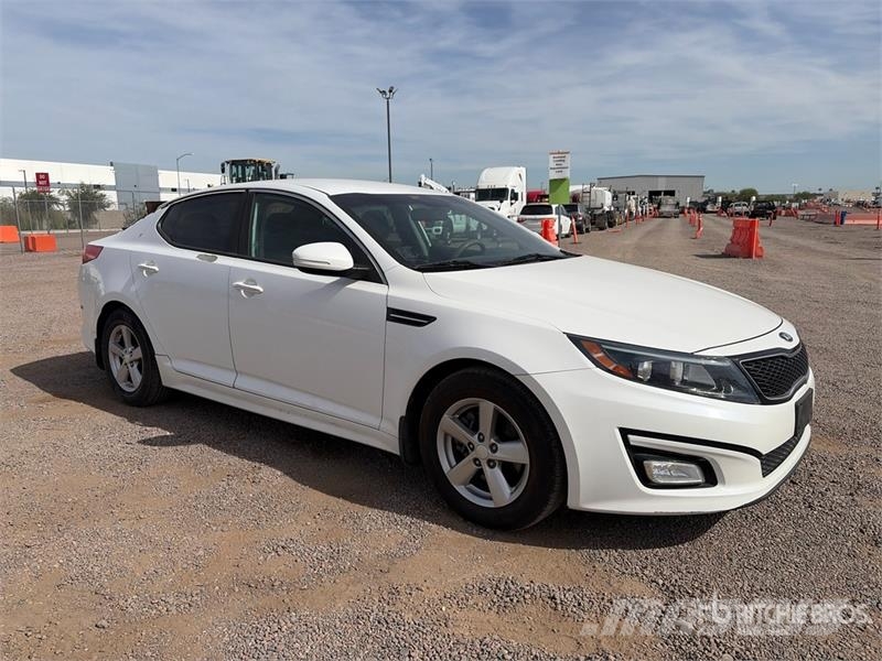 Kia Optima Samochody osobowe