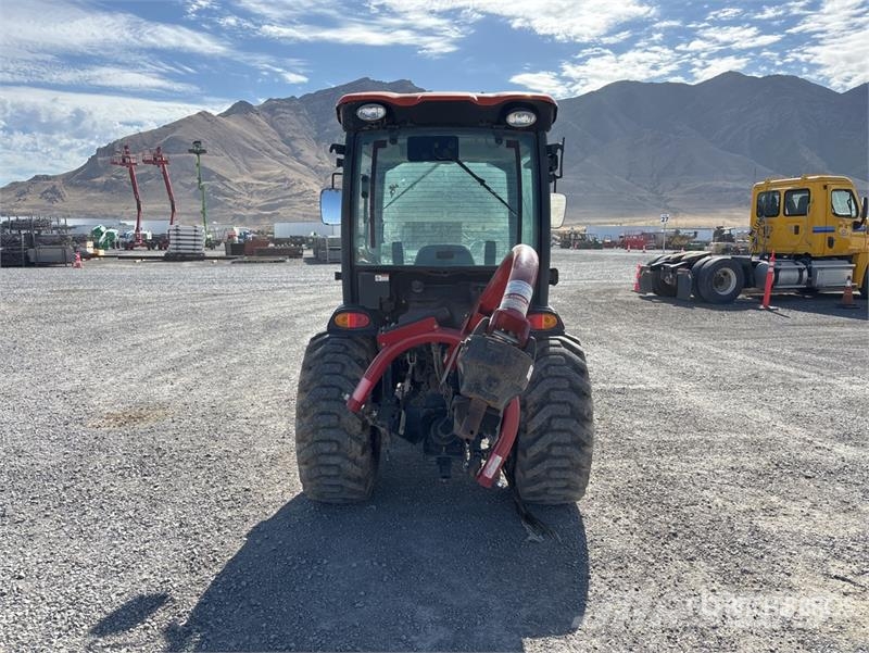Kioti Utility Tractor جرارات مدمجة
