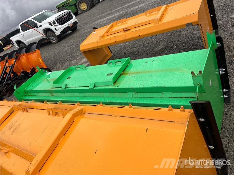 Kit Containers 10 ft Snow Pusher Snøploger- og skjær