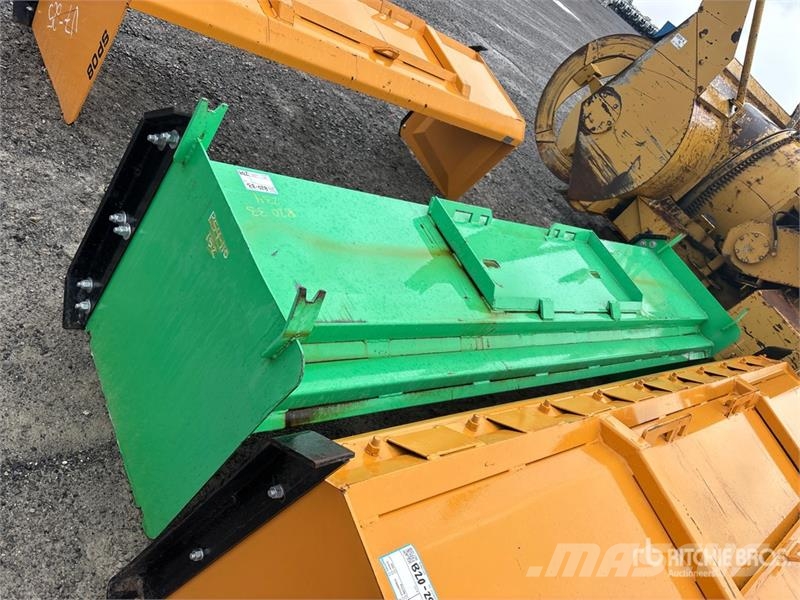Kit Containers 120 in Skid Steer Snow Pusher (Unus Hóeltakarítók