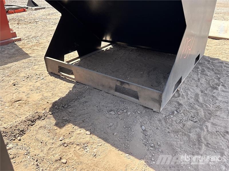  Kit Containers 2.0YFT-SST 45 in Skid Steer Dump Ho Bins and hoppers