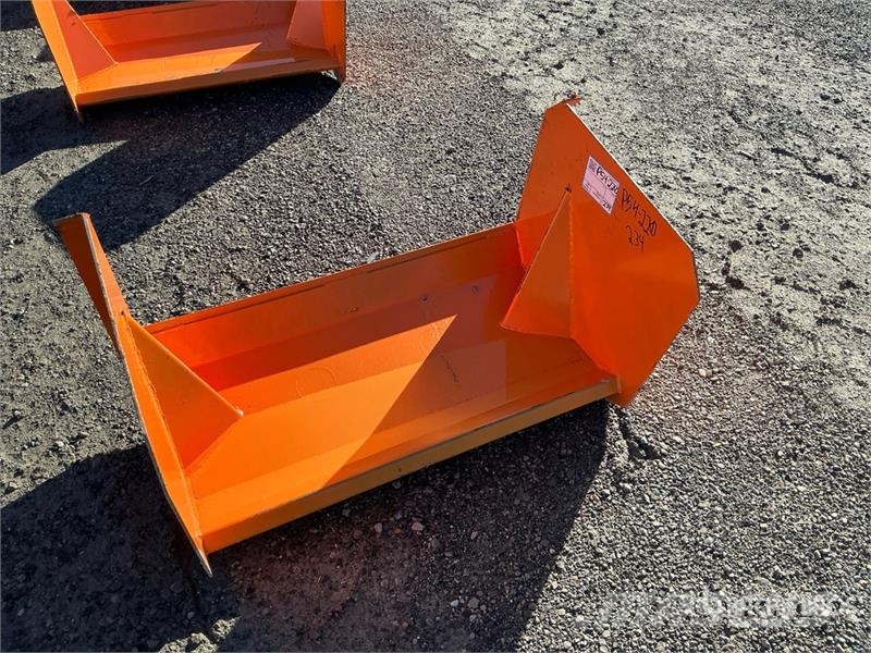  Kit Containers MSS-SPE-4-23 Skid Steer Snow Pusher Sniježne daske i  plugovi