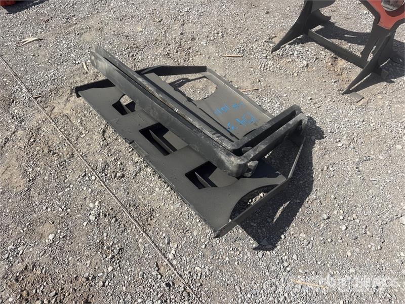 Kit Containers MUFF-36-42 36 in Skid Steer Forks ( Fourche