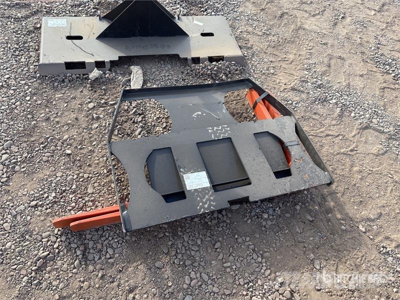 Kit Containers MUFF-36-42 42 in Skid Steer Forks ( Fourche