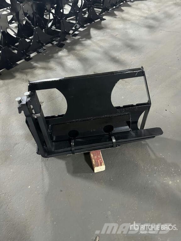 Kit Containers MUFF-36-36 36 in Mini Skid Steer Fo Fourche