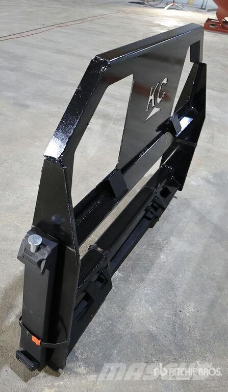  Kit Containers QT-45-FF-42 42 in Skid Steer Forks  Fourche