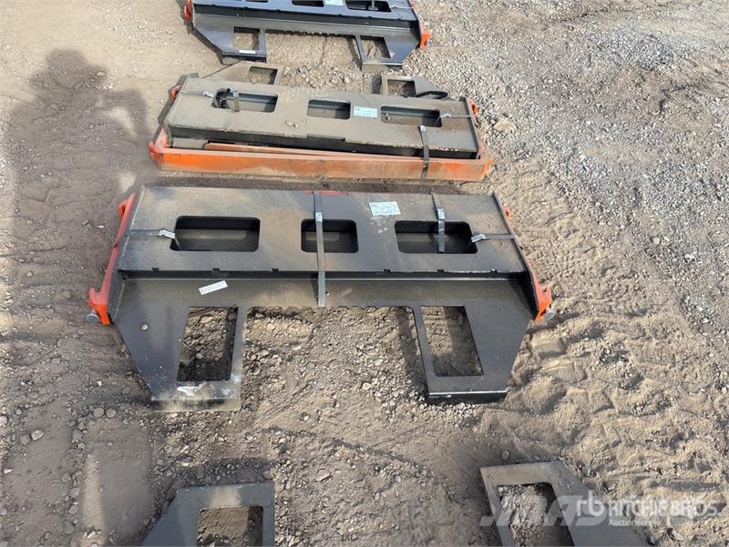 Kit Containers QT-45-FF-42 42 in Skid Steer Forks Villák