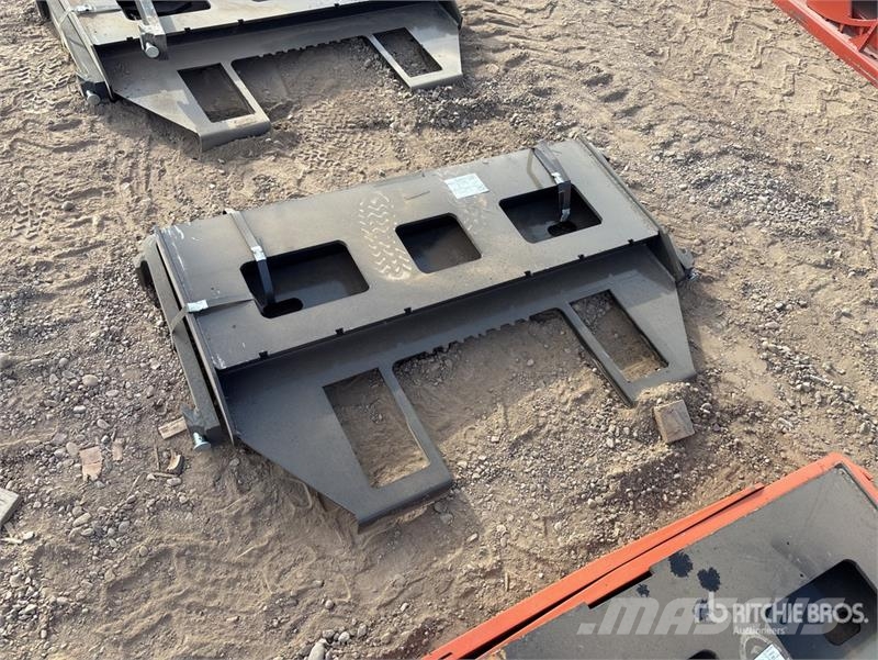 Kit Containers QT-45-FF-42 42 in Skid Steer Forks Villák
