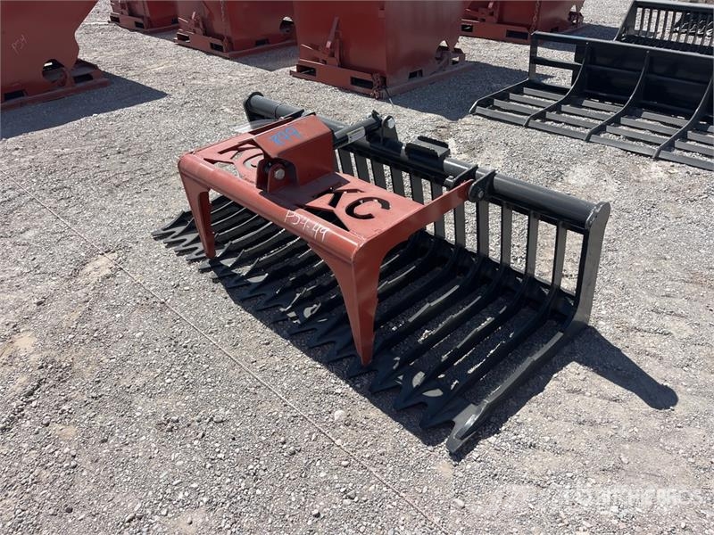 Kit Containers QT-SG-S76-V3 76 in Log Skid Steer G Grabeži