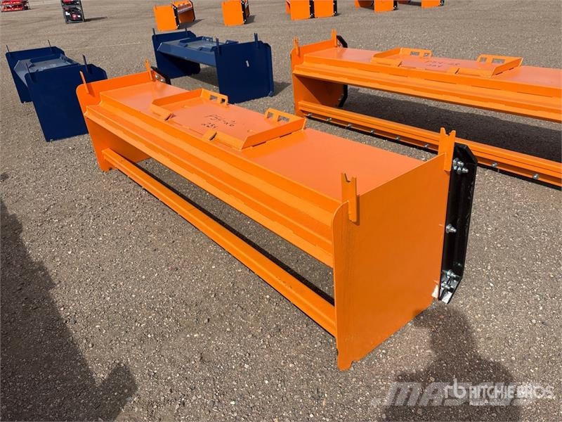 Kit Containers QT-SP-10-23-PB-SB 121 in Skid Steer Снігоочищувальні ножі та плуги