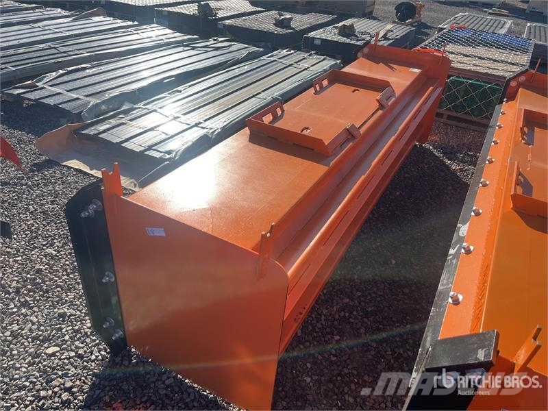 Kit Containers QT-SP-10-23-SB 120 in Skid Steer Sn Snøploger- og skjær