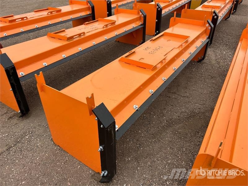 Kit Containers QT-SP-10-23-SB 120 in Skid Steer Sn Hóeltakarítók