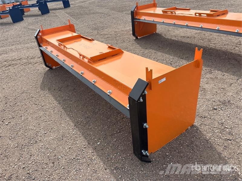 Kit Containers QT-SP-10-23-SB 121 in Skid Steer Sn Снігоочищувальні ножі та плуги
