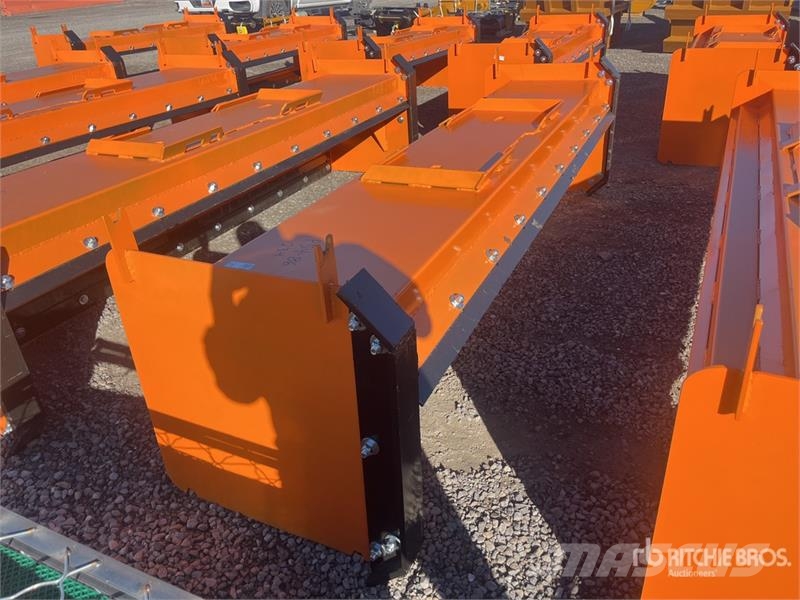 Kit Containers QT-SP-10-23-SB 120 in Skid Steer Sn Schneeschilde und -pflüge