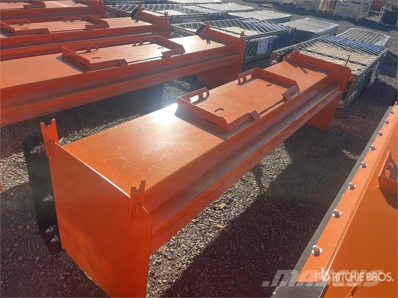 Kit Containers QT-SP-10-23-SB 120 in Skid Steer Sn Schneeschilde und -pflüge