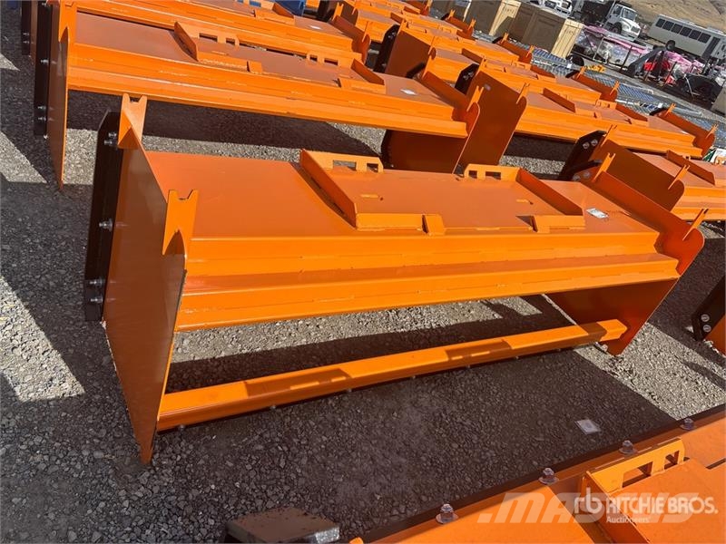 Kit Containers QT-SP-8-23-PB-SB 46 in Skid Steer S Снігоочищувальні ножі та плуги