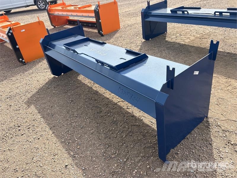 Kit Containers QT-SP-8-23-PB-SB 98 in Skid Steer S Снігоочищувальні ножі та плуги