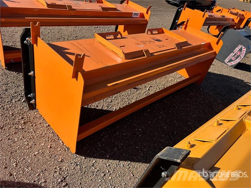 Kit Containers QT-SPE-8-23 92 in Skid Steer Snow P Снігоочищувальні ножі та плуги