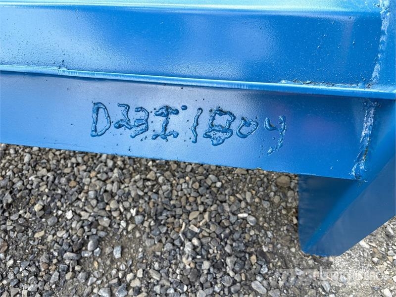  Kit Containers QT-SPE-8-23 92 in Skid Steer Snow P Schneeschilde und -pflüge
