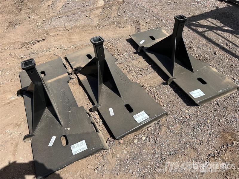 Kit Containers QT-TM 2 in Skid Steer Hitch Receive Gyors csatlakozók