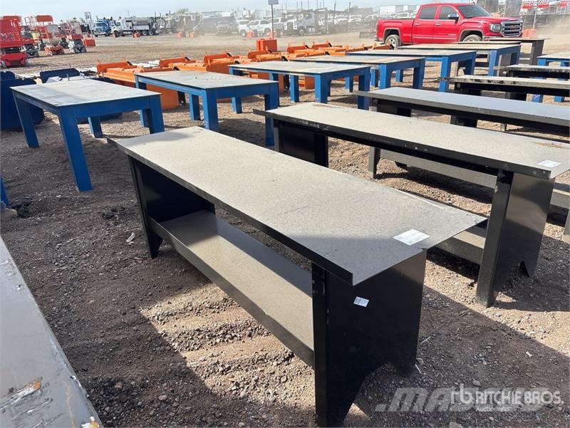  Kit Containers WB-90-243 28 in x 90 in Workbench ( مكونات أخرى