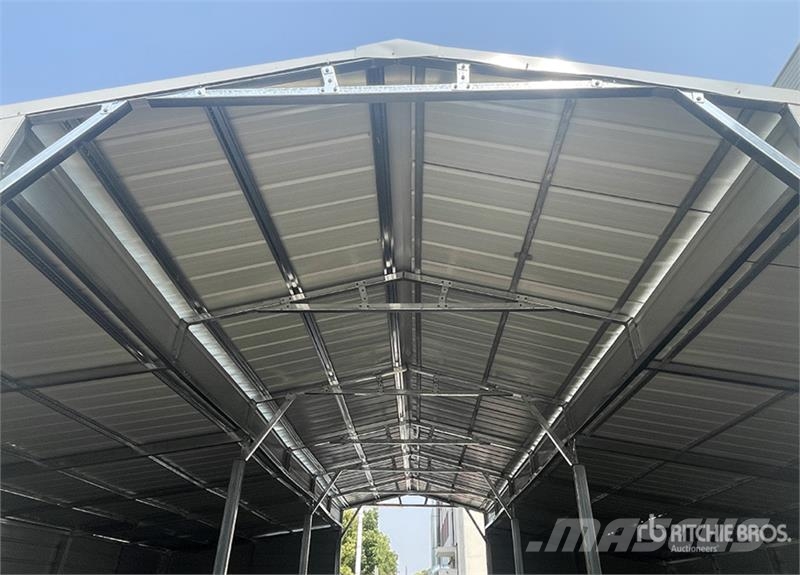 KJ K3335 33 ft x 35 ft Prefabricated Horse Stables & Jeklene gradbene konstrukcije