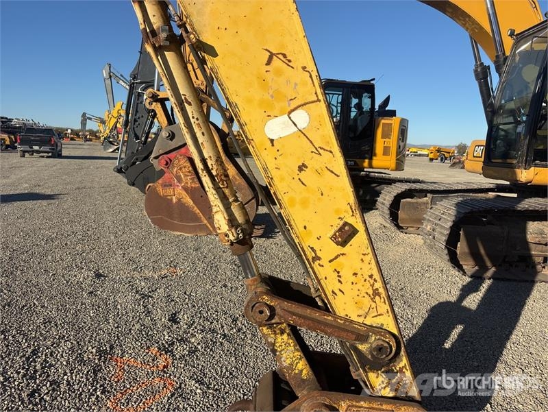 Kobelco 135SRLC Tracked Excavator Lánctalpas kotrók