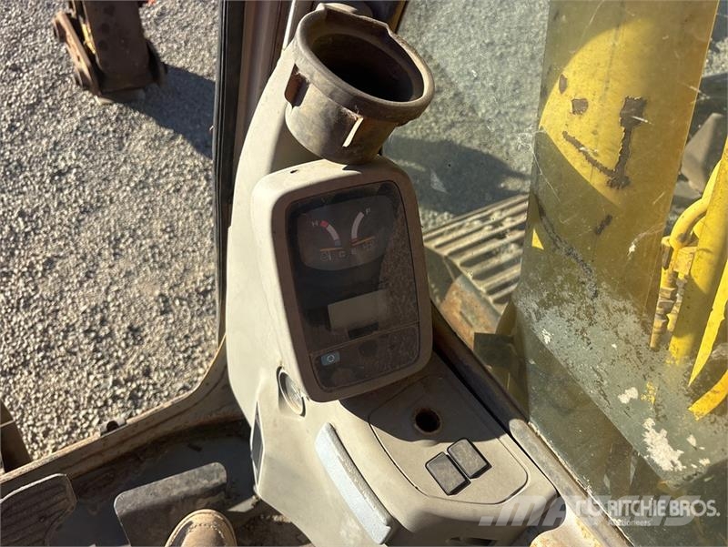 Kobelco 135SRLC Tracked Excavator Lánctalpas kotrók