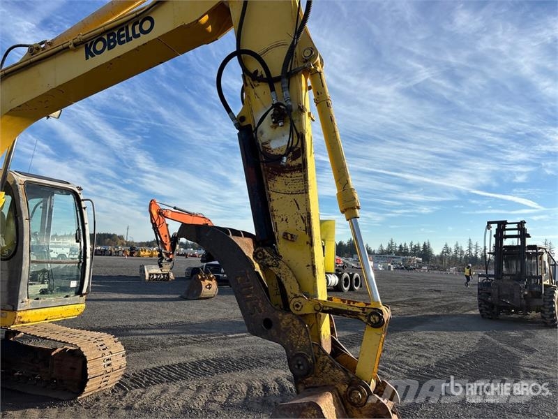Kobelco SK135SR-LC Tracked Excavator Kāpurķēžu ekskavatori