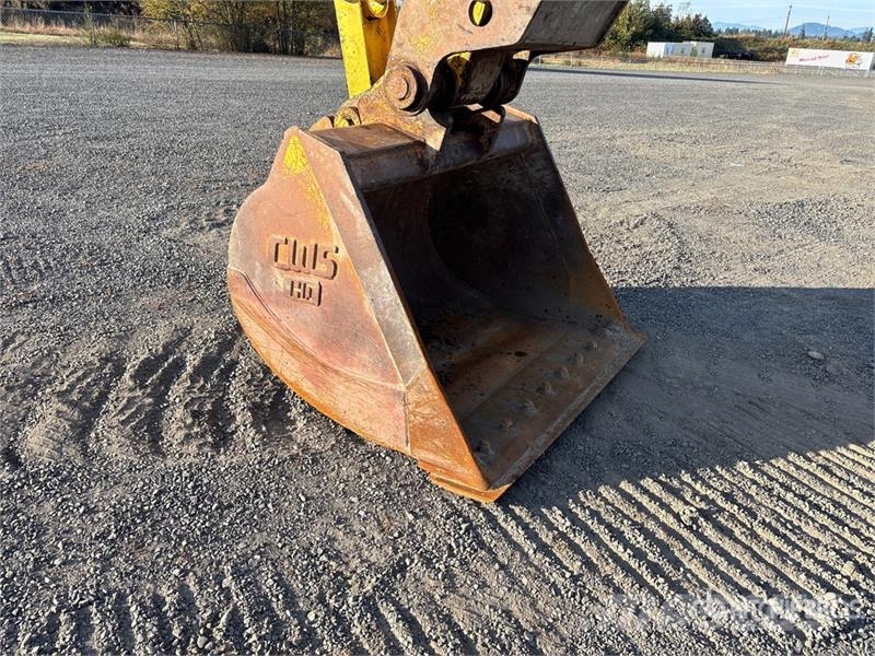 Kobelco SK135SR-LC Tracked Excavator Kāpurķēžu ekskavatori