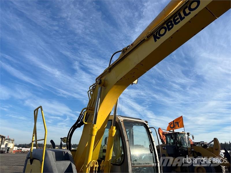 Kobelco SK135SR-LC Tracked Excavator Kāpurķēžu ekskavatori