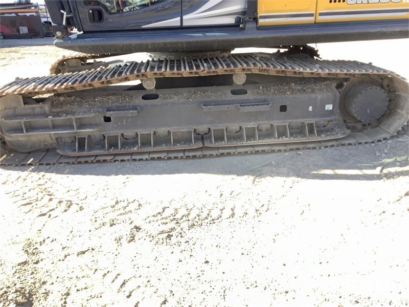 Kobelco SK260LC-11 Roadbuilder Tracked Excavator Crawler excavators