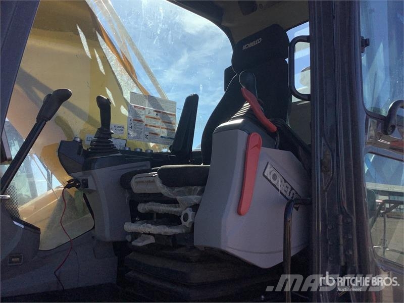 Kobelco SK260LC-11 Roadbuilder Tracked Excavator Crawler excavators